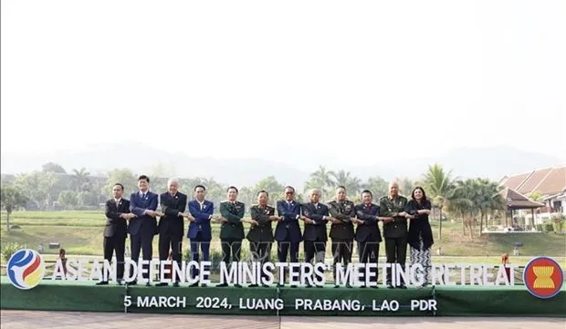 Vietnam calls for stronger ASEAN defence cooperation at regional meeting