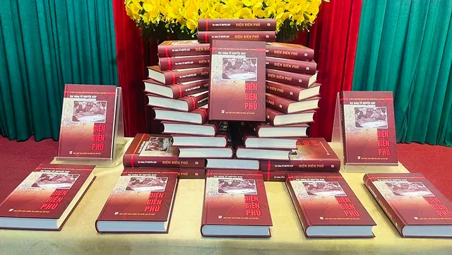 Gen. Vo Nguyen Giap's book reprinted to mark 70th anniversary of Dien Bien Phu Victory