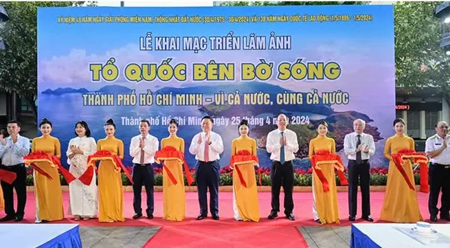 Ho Chi Minh City exhibitions celebrate National Reunification Day