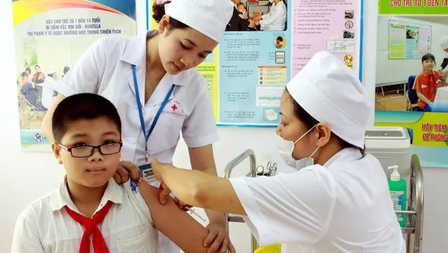 Millions of children in Vietnam protected by vaccination over 40 years: UN agencies