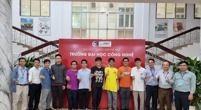 Vietnamese students win medals at Asia-Pacific Infomatics Olympiad