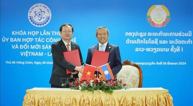 Vietnam, Laos step up cooperation in technology, innovation