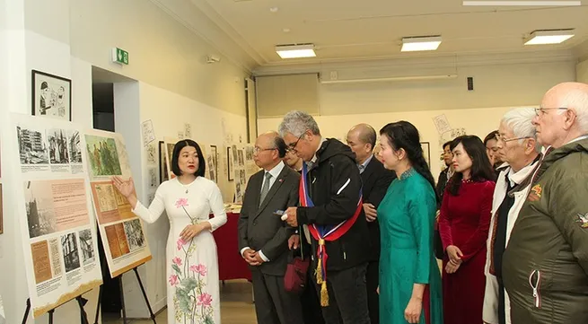 Exhibition recalls President Ho Chi Minh’s activities in France