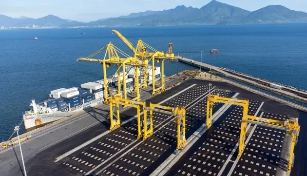 Tien Sa Port opens new container yard