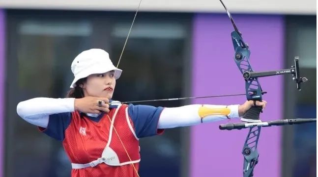 Female archer books 15th ticket for Vietnam to Paris 2024 Olympics