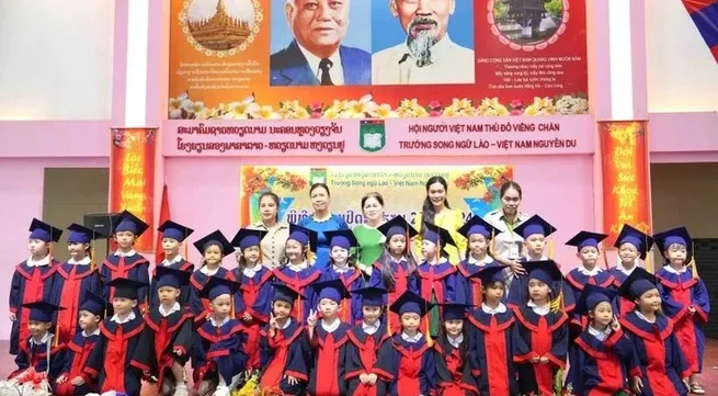Lao-Vietnamese bilingual language school wraps up successful school year