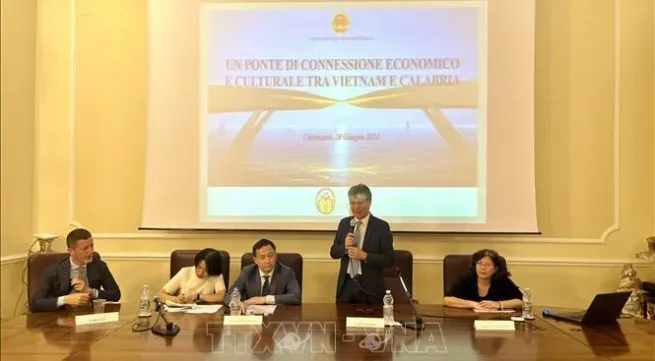 Vietnam eyes to enhance cooperation with Italy’s Calabria region