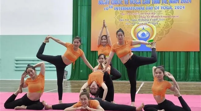 International Yoga Day marked in Ben Tre for first time