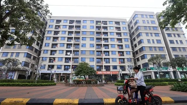 Couples with two children should be prioritised to buy social housing