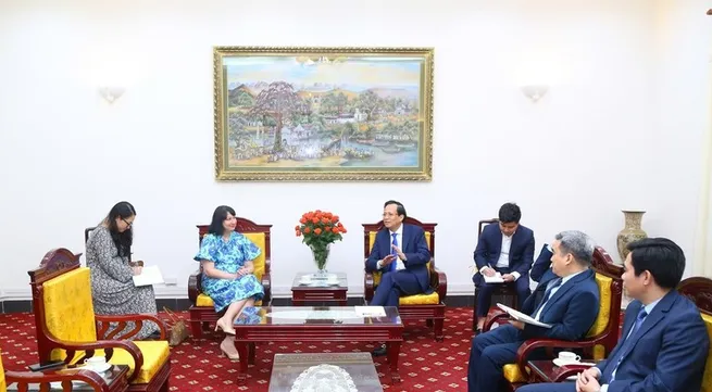 Vietnam, Romania look to promote labour cooperation