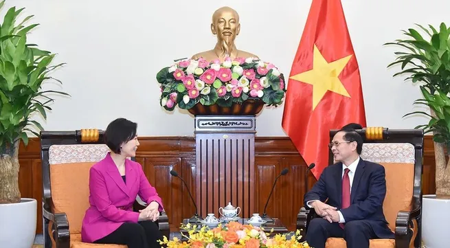 Deputy PM hosts Korean Minister of Small- and Medium-sized Enterprises and Startups