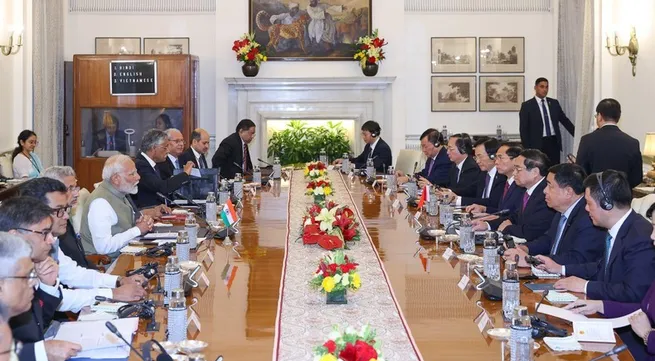 Vietnamese, Indian PMs engage in fruitful talks in New Delhi