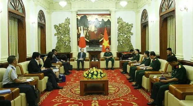 Japanese Senior Deputy Minister for Foreign Affairs welcomed in Hanoi