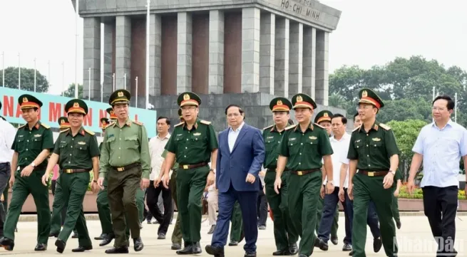 PM works with President Ho Chi Minh Mausoleum’s Management Board