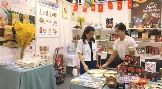 Vietnam attends international food expo in Hong Kong (China)