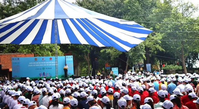 Vietnam responds to World Clean-up Day