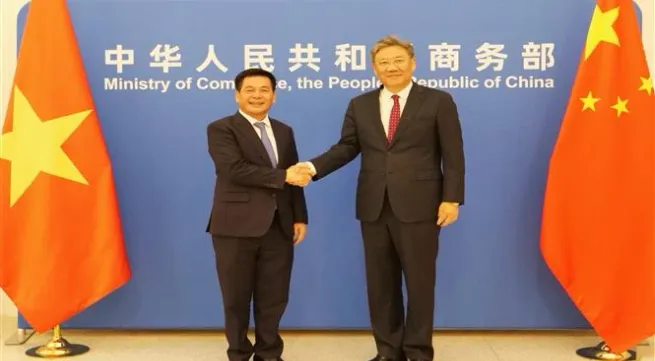 Vietnam, China hold 13th session of Economic and Trade Cooperation Committee