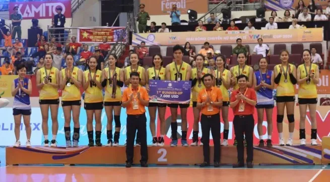 Vietnamese team are runners-up at International Women's Volleyball Tournament VTV Cup Ferroli