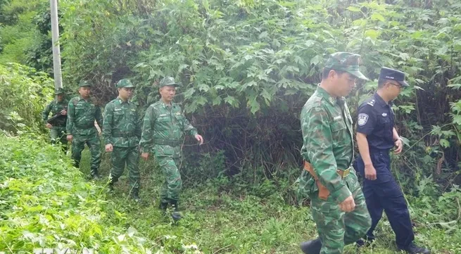 Lai Chau, Chinese locality conduct cross-border patrol