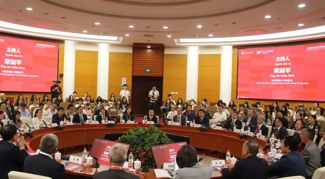 Beijing dialogue forum promotes Vietnam – China journalism cooperation