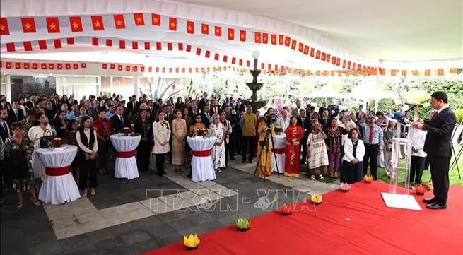 Vietnam's National Day marked in France, Mexico