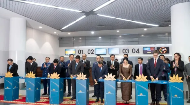 Vietnam Airlines launches Hanoi-Phnom Penh air route