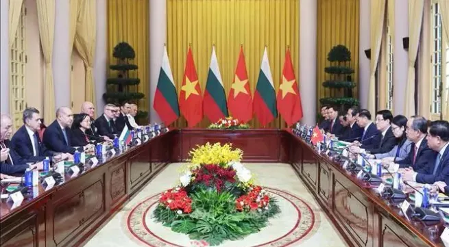 Vietnamese, Bulgarian Presidents hold talks in Hanoi