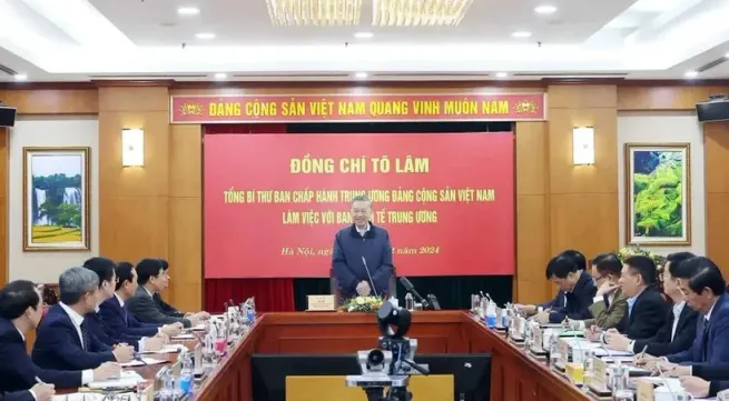 Top leader works with Party Central Committee's Commission for Economic Affairs