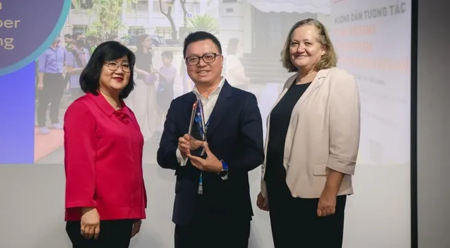 Nhan Dan Newspaper wins gold prize at Asian Media Awards 2024