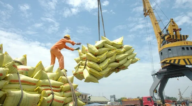 Rice exports top 8 million tonnes