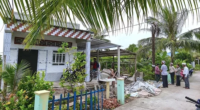Ca Mau builds houses for needy people to celebrate Tet