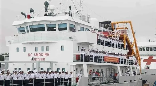 Naval Region 4 delegation sets off to bring Tet gifts to Truong Sa soldiers, residents