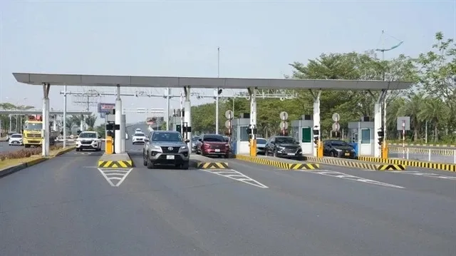 Non-stop toll collection implemented at Noi Bai Int'l Airport