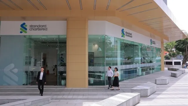 Standard Chartered highlights Vietnam's positive but cautious outlook in 2025