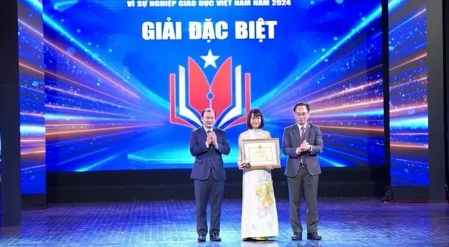 Winners of 2024 press awards on Vietnamese education honoured