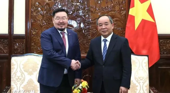 Vietnam, Mongolia strengthen cooperation between presidential offices