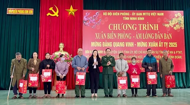 Programme celebrates spring in border areas of Ninh Binh Province
