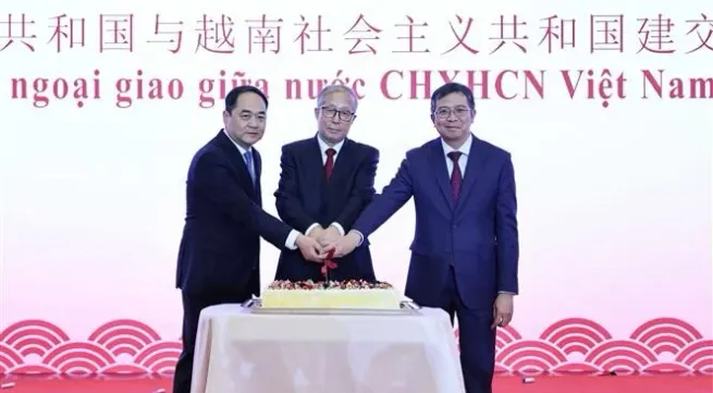 Vietnam, China celebrate 75 years of diplomatic relations