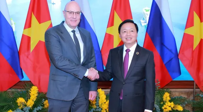 Vietnamese, Russian Deputy PMs discuss strengthening bilateral cooperation