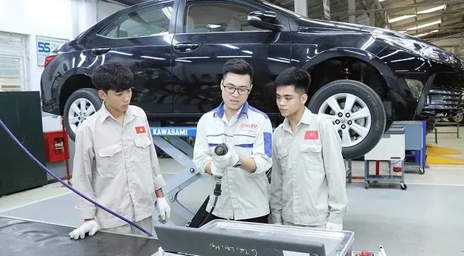 Linking training with the labour market