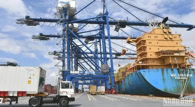 Vietnam climbs to 9th largest trade partner of Singapore
