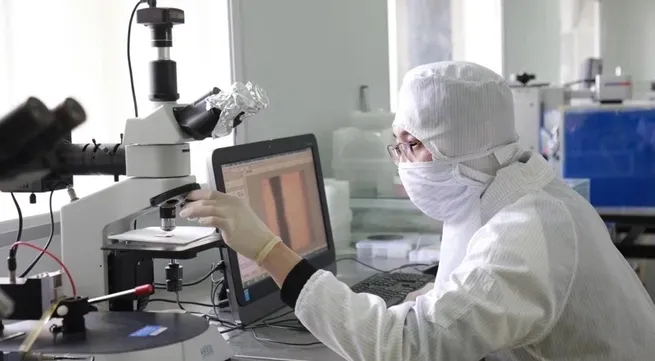 Vietnam National University Hanoi establishes Institute of Semiconductors and Advanced Materials