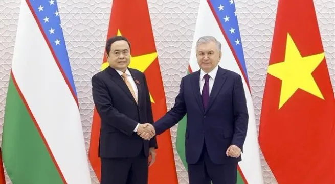 Vietnam's top legislator meets with Uzbek President in Tashkent