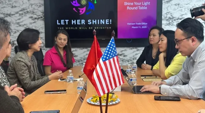 US roundtable spotlights Vietnamese women's contributions