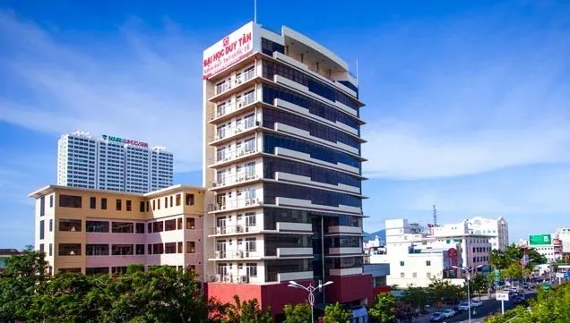 Three Vietnamese Universities ranked in QS WUR by Subject 2025 in Natural Sciences