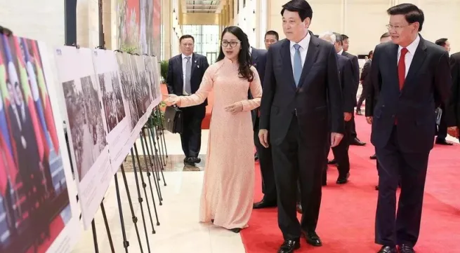 Exhibition in Vientiane celebrates Vietnam–Laos friendship