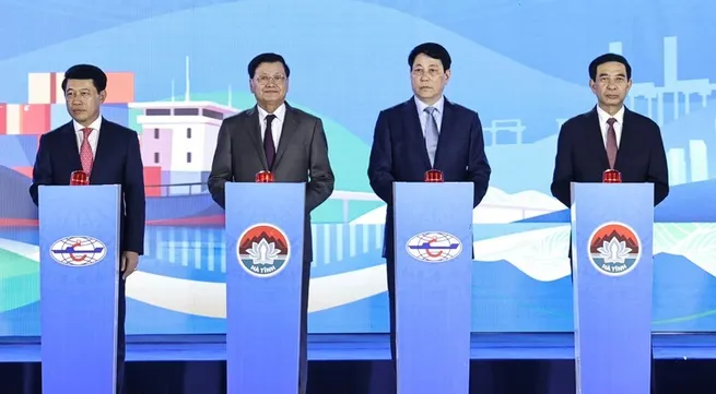New wharf at Lao - Viet International Port inaugurated