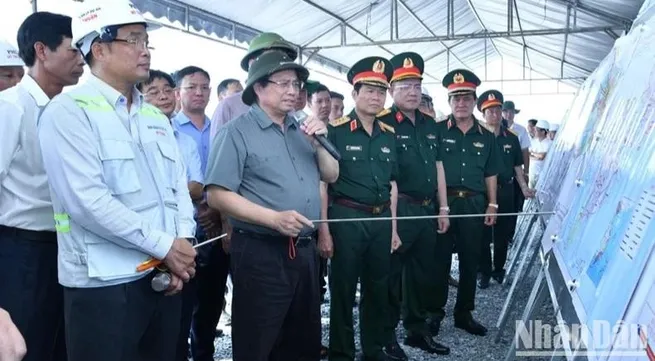 Can Tho-Ca Mau expressway project must be completed by December 19: PM