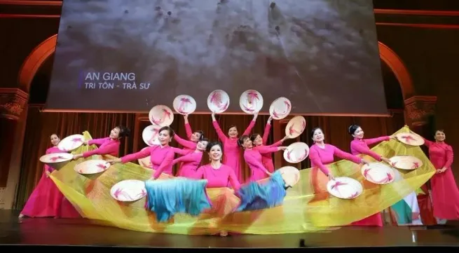 Vietnamese writing contest wraps up in Hungary