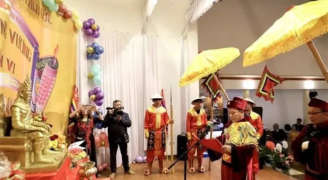 Overseas Vietnamese honour Hung Kings with ceremonies
